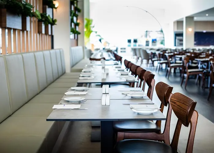 Üdülőközpont Louis Phaethon 4*