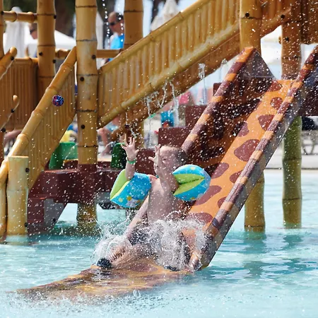 Louis Phaethon אתר נופש Geroskipou