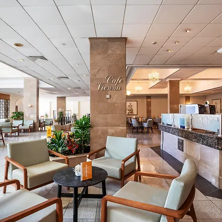 Louis Phaethon אתר נופש