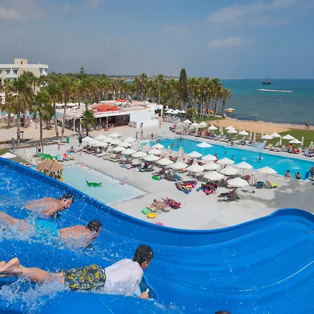 Louis Phaethon Resort