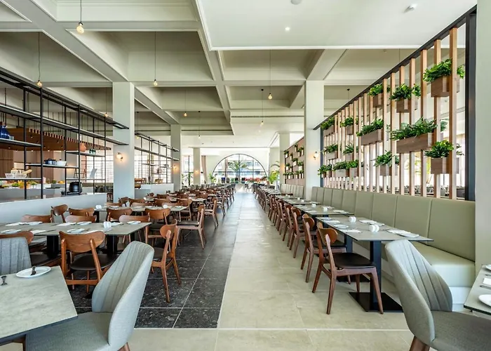 Louis Phaethon 4* Geroskipou