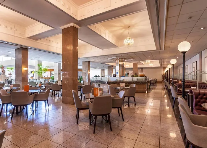 Semesteranläggning (resort) Louis Phaethon Geroskipou