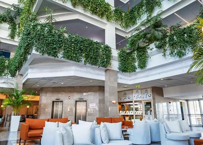 Louis Phaethon Semesteranläggning (resort)